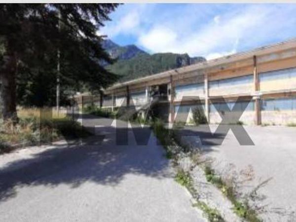 Capannone Industriale Longarone, BL Vendita