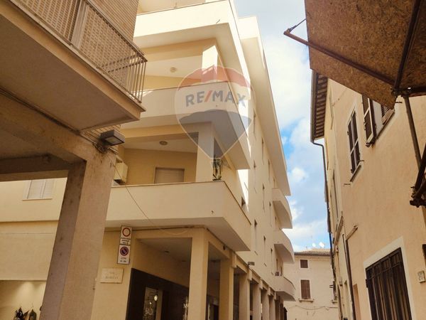 Appartamento Centro Storico, Foligno, PG Vendita