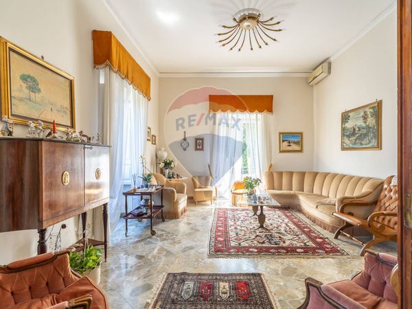 Porzione di villa Bagheria, PA Vendita