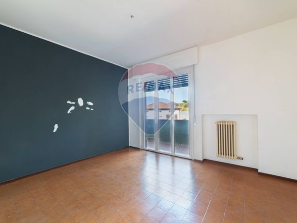 Appartamento Castelbellino Stazione, Castelbellino, AN Vendita