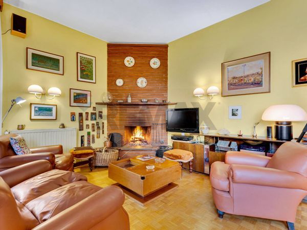 Villa singola Inverigo, CO Vendita