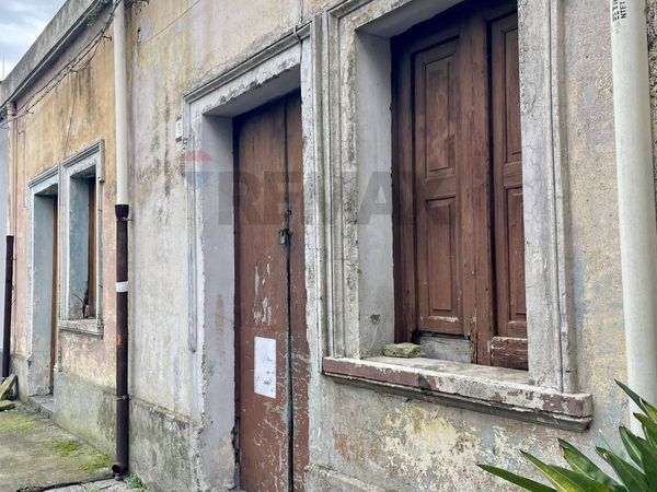 Casa Indipendente Cosentini, Santa Venerina, CT Vendita