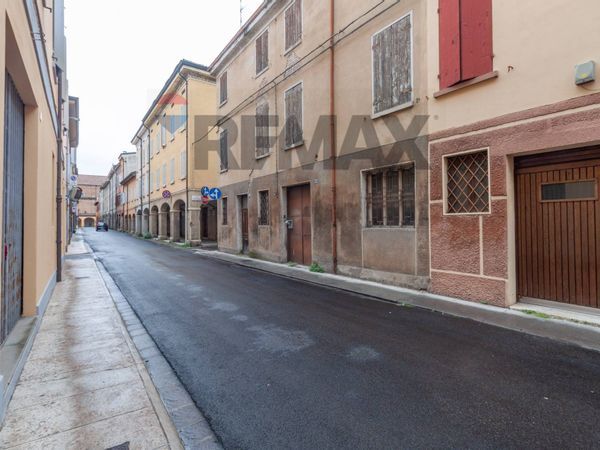 Casa Indipendente Centro, Carpi, MO Vendita - Foto 2