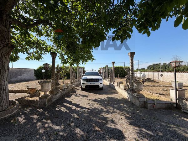 Villa singola Aprilia, LT Vendita - Foto 2