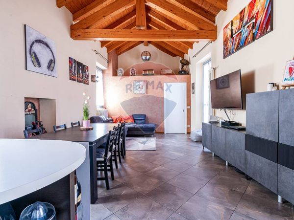 Appartamento Merate, LC Vendita