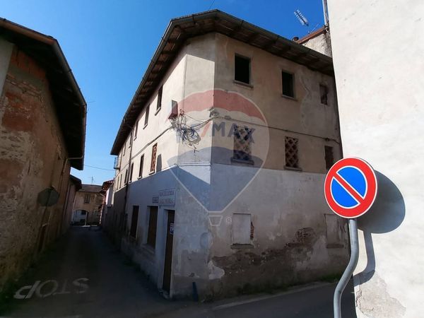 Porzione di casa Villadosia, Casale Litta, VA Vendita