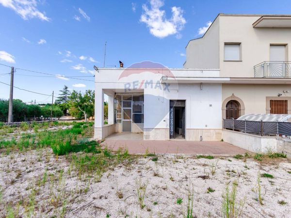 Villa singola Locorotondo, BA Vendita
