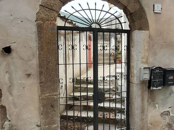 Casa Semindipendente Solopaca, BN Vendita