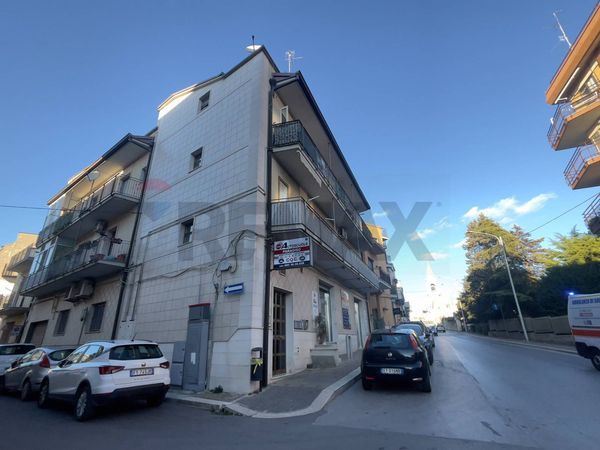 Appartamento Santeramo in Colle, BA Vendita