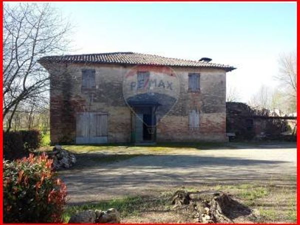 Cascina/Casale San Felice sul Panaro, MO Vendita