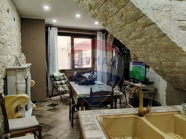 Casa Indipendente Petralia Sottana, PA Vendita