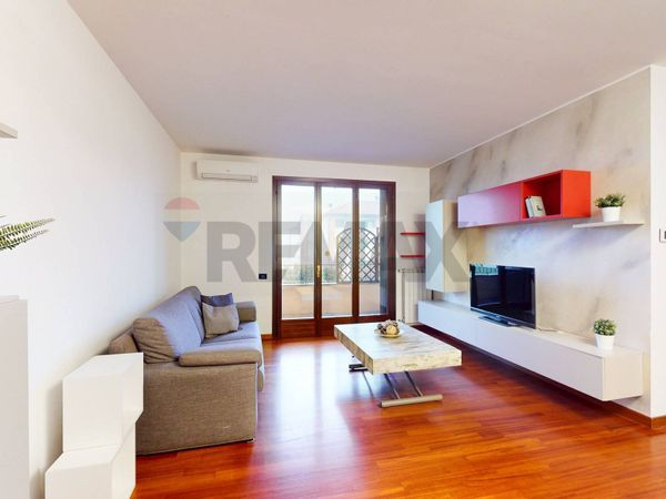 Appartamento Ronco Briantino, MB Affitto