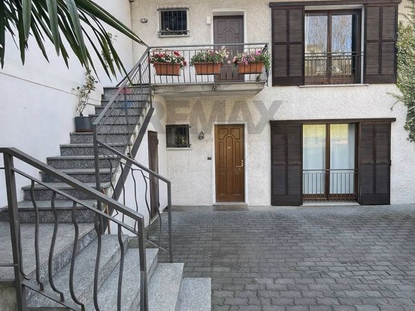 Appartamento Luino, VA Vendita