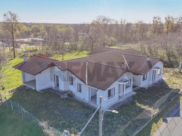 Villetta bifamiliare Mongrando, BI Vendita