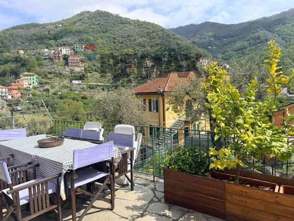 Appartamento Avegno, GE Vendita