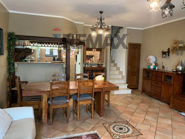 Villa a schiera Marco Simone, Guidonia Montecelio, RM Vendita