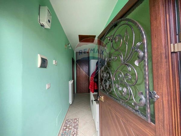 Casa Semindipendente Frosolone, IS Vendita