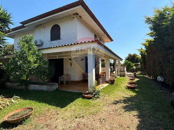 Casa Semindipendente Formia, LT Vendita