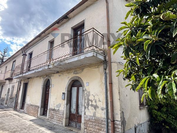 Casa Semindipendente Calore, Mirabella Eclano, AV Vendita