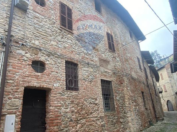 Casa Semindipendente Castell'Arquato, PC Vendita