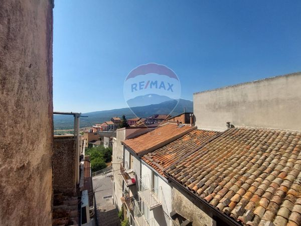 Casa Indipendente Malvagna, ME Vendita