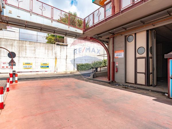 Locale Commerciale San Giovanni la Punta, CT Affitto - Foto 2