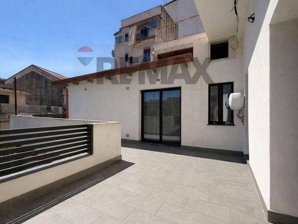 Appartamento Giarre, CT Vendita