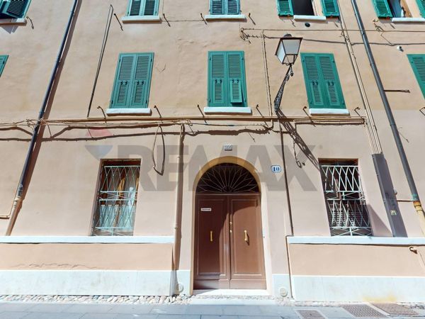 Appartamento Centro storico, Ferrara, FE Vendita