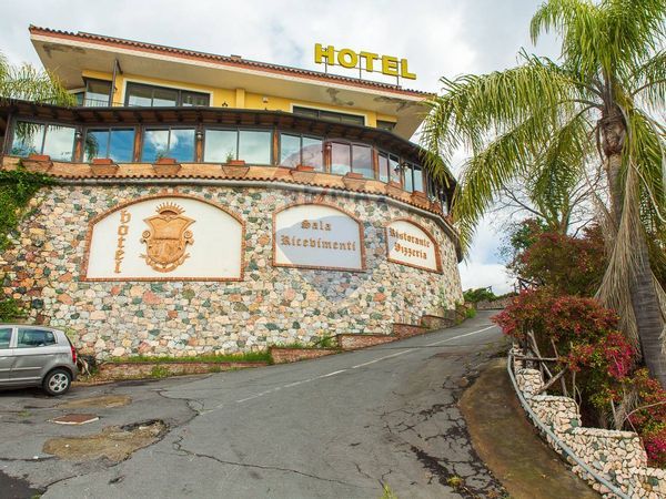 Albergo/Hotel Zafferana Etnea, CT Vendita