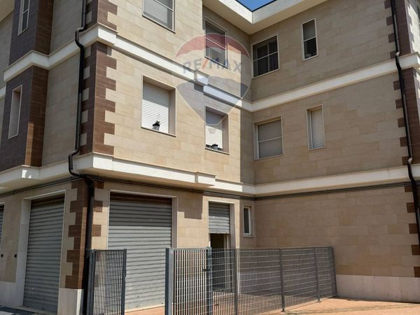 Laboratorio Villaggio Artigiani, Foggia, FG Vendita