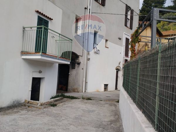 Appartamento Latte, Ventimiglia, IM Vendita