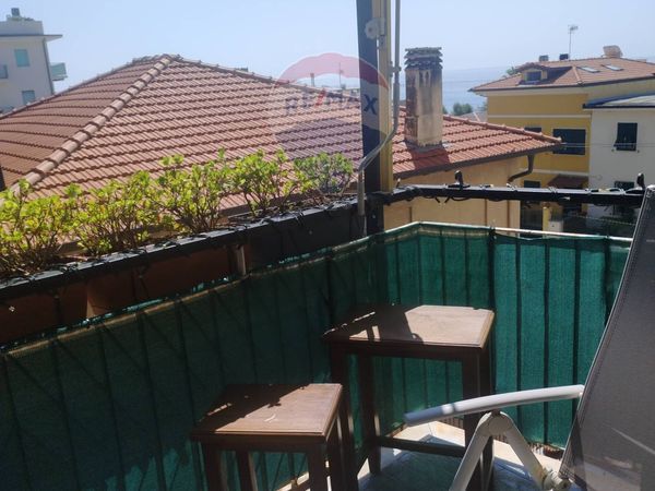 Appartamento Bordighera, IM Vendita