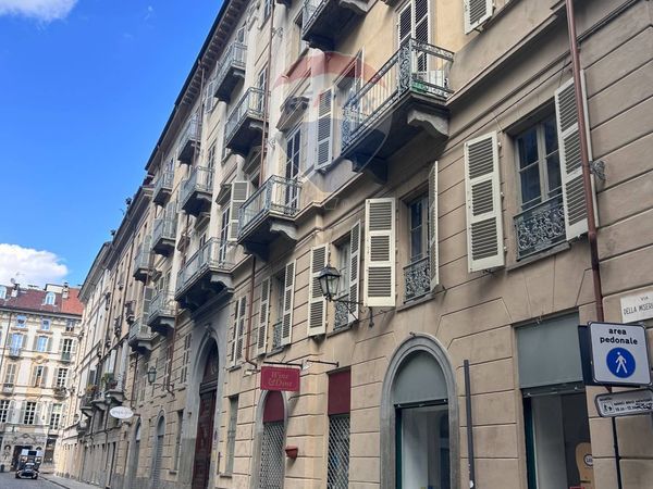 Locale Commerciale Centro, Torino, TO Affitto - Foto 2