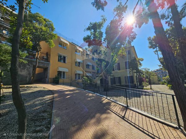 Appartamento Sestri Ponente, Genova, GE Vendita