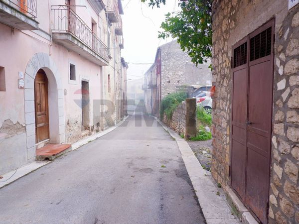 Casa Indipendente Baia e Latina, CE Vendita - Foto 3