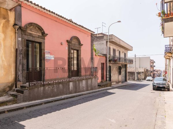 Casa Indipendente Belpasso, CT Vendita