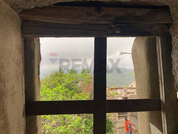 Casa Indipendente Castiglione di Sicilia, CT Vendita