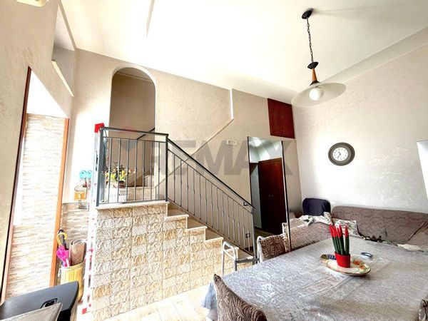Porzione di casa Afragola, NA Vendita
