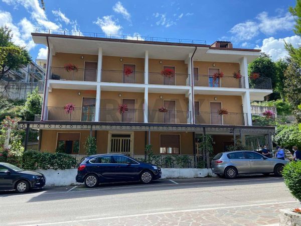 Albergo/Hotel Canale, Caramanico Terme, PE Vendita