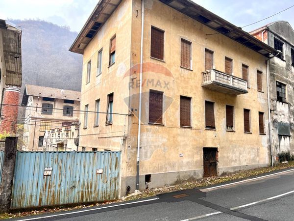 Capannone Industriale Valdilana, BI Affitto