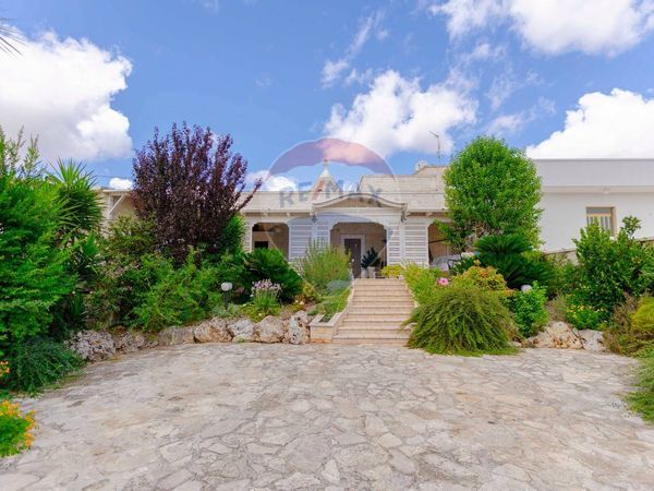 Villa singola Locorotondo, BA Vendita