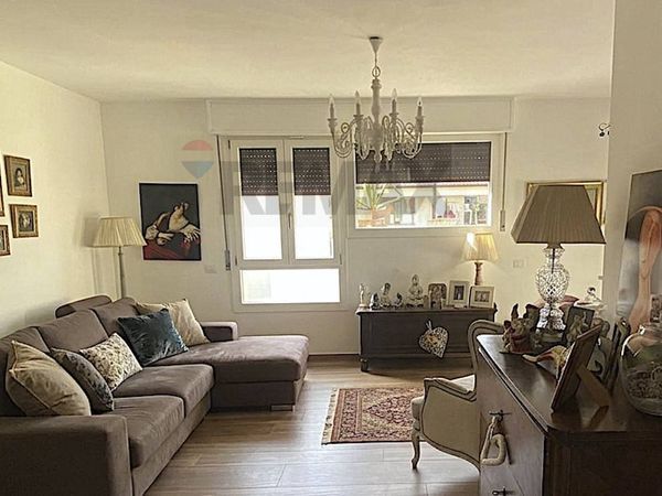 Appartamento Marina di Massa, Massa, MS Vendita