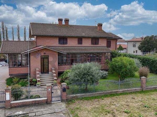 Casa Indipendente Pontelangorino, Codigoro, FE Vendita