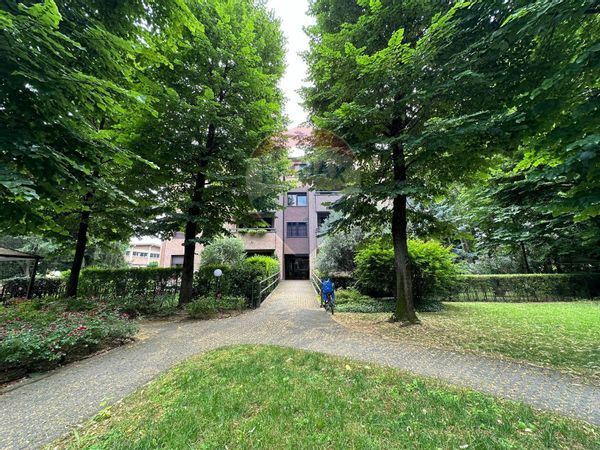 Attico/Mansarda Centro storico, Reggio nell'Emilia, RE Affitto