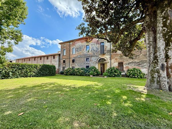 Cascina/Casale Pozzaglio ed Uniti, CR Vendita