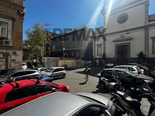 Locale Commerciale Centro, Napoli, NA Affitto - Foto 3