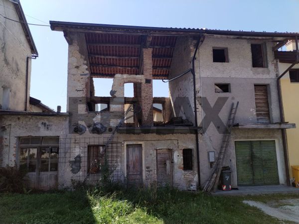 Porzione di casa Marsiai, Cesiomaggiore, BL Vendita