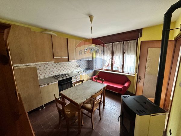 Villa a schiera Mosso S. Maria, Valdilana, BI Vendita