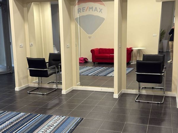 Negozio Centro storico, Parma, PR Affitto - Foto 2