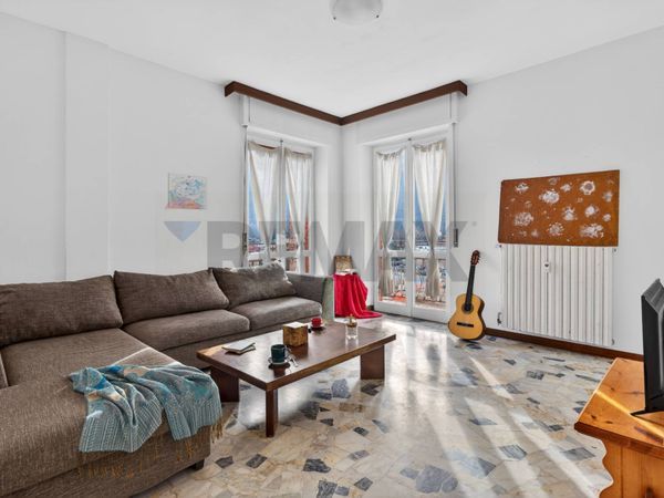 Appartamento Valmadrera, LC Vendita